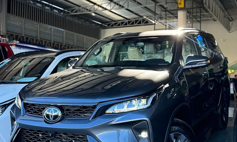 Toyota Hilux Sw4 Dia...