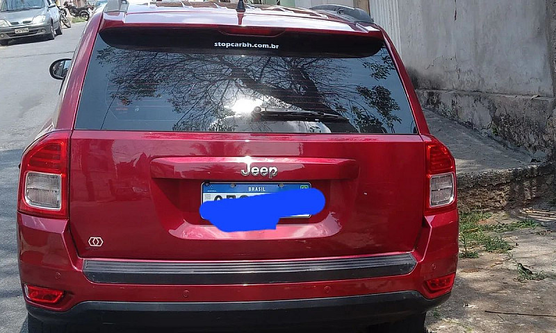 Jeep Compass Sport 2...