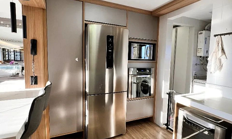 Apartamento Com 3 Qu...