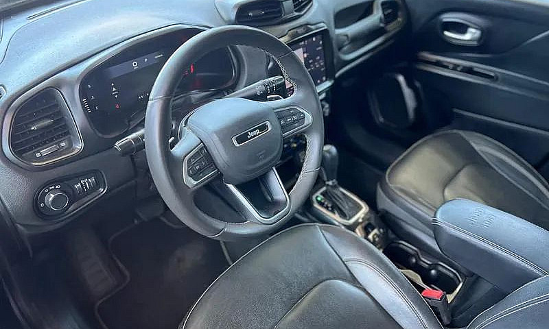 Jeep Renegade Long. ...