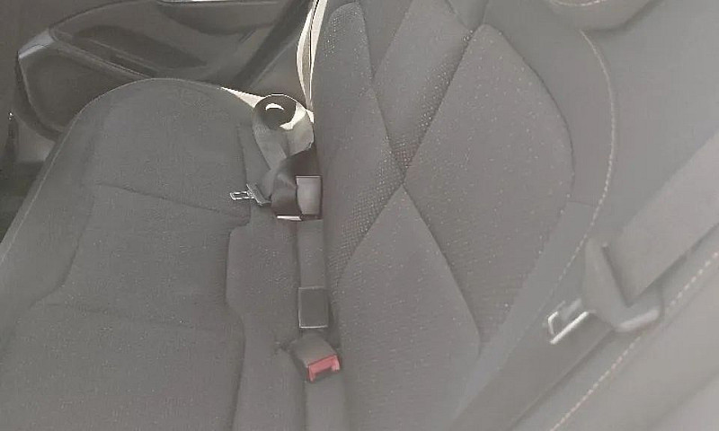 Chevrolet Onix Hatch...