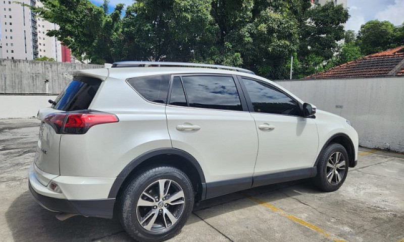 Toyota Rav4 2.0 Top ...