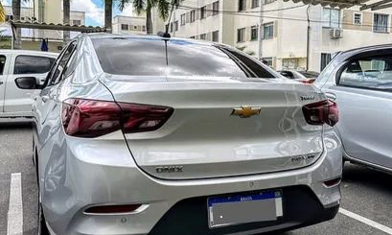 Chevrolet - Onix Plu...