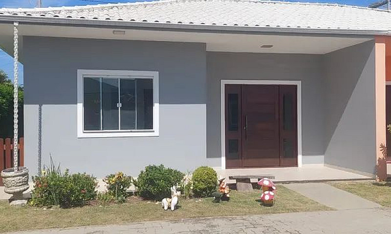 Casa De Condomínio P...