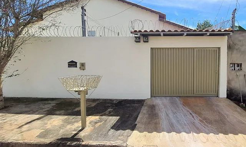 Vendo Casa De 3 Quar...