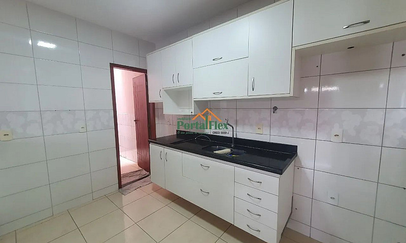 Casa À Venda Em Mora...