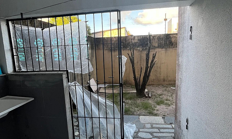 Térreo Com Área Exte...