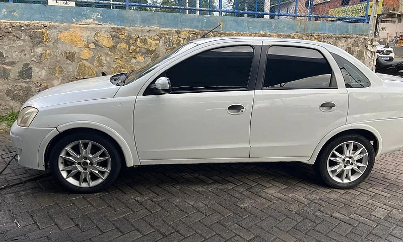 Chevrolet Corsa Sed....