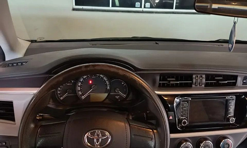 Toyota Corolla Gli 1...