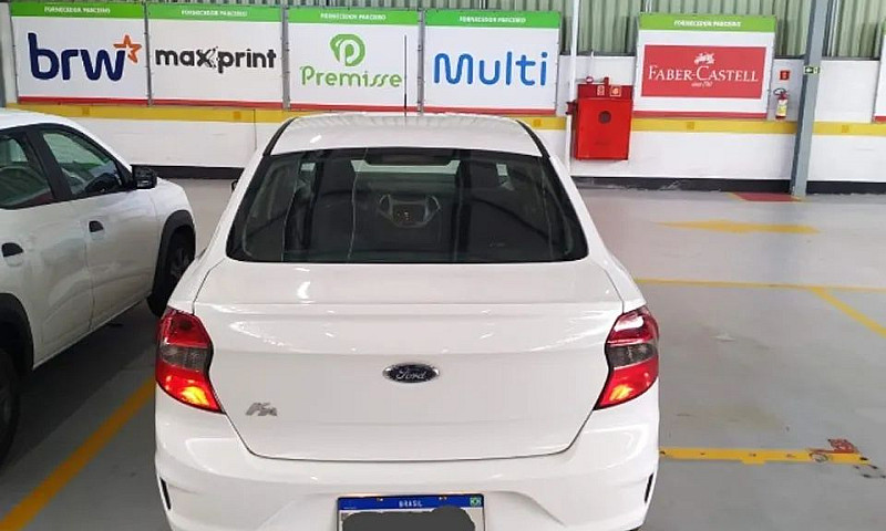 Ford Ka+ Sedan 1.0 T...