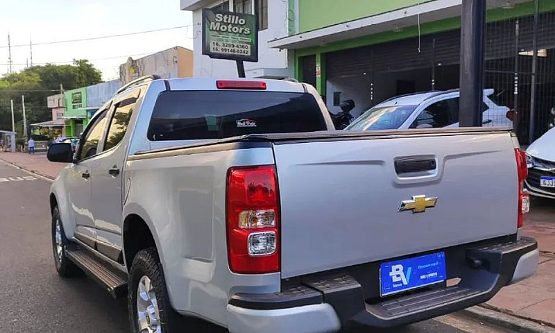 Chevrolet S10 Pick-U...