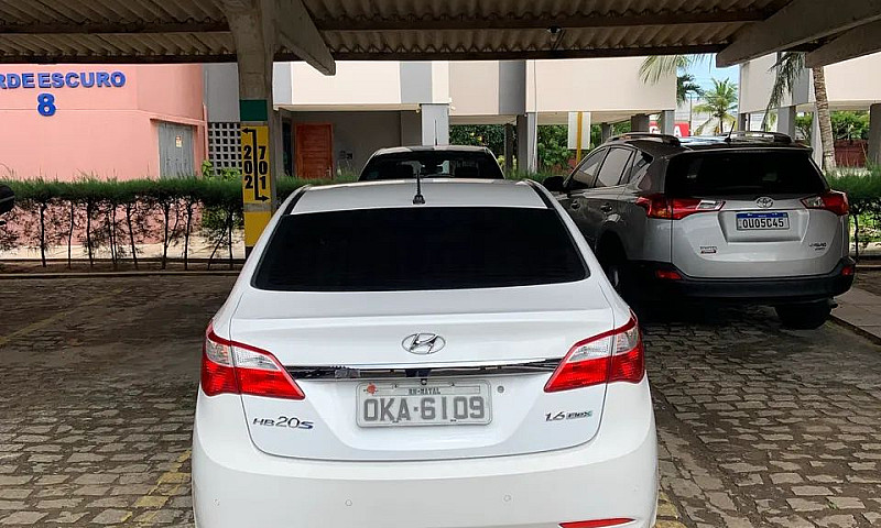 Hyundai Hb20S Premiu...