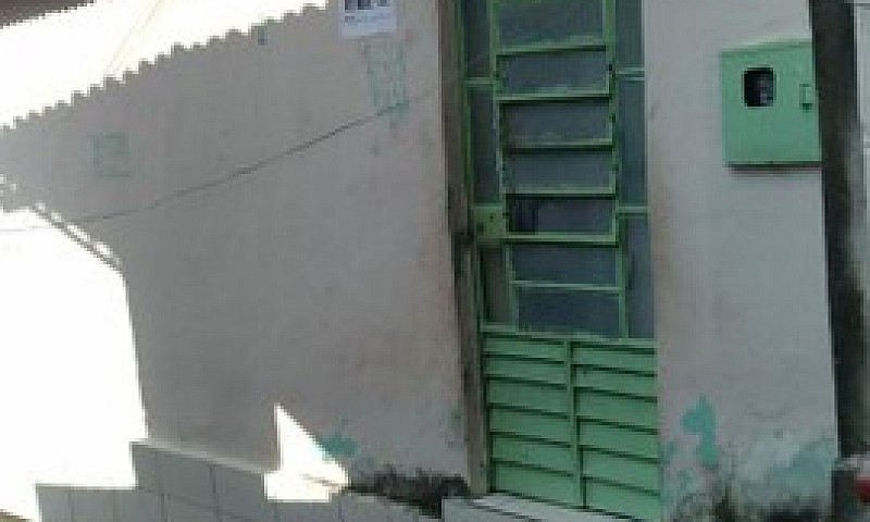 Casa Na Grota No Fin...