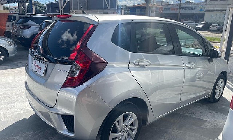 Honda Fit 2015...