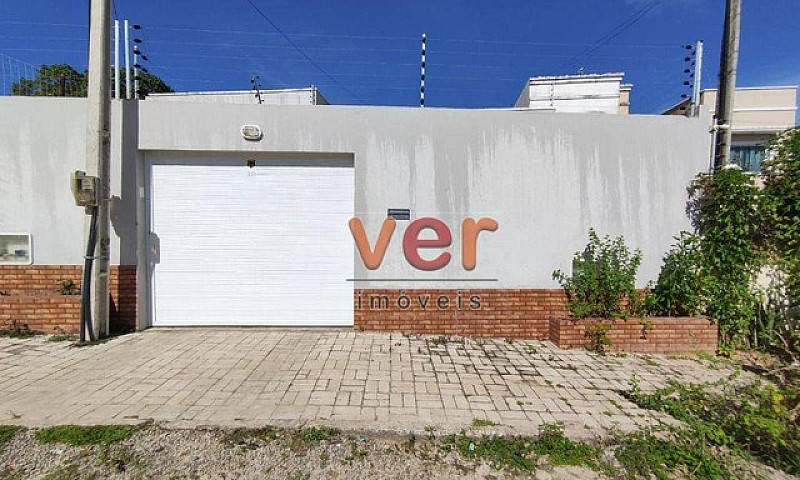 Casa Com 2 Dormitóri...