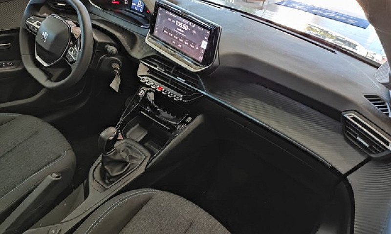 Peugeot 208 Style 1....