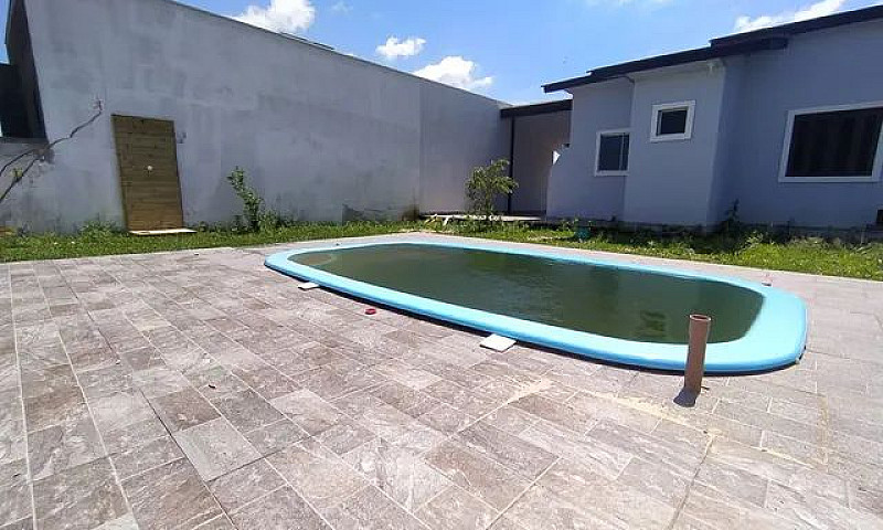 Casa Com Piscina Em ...