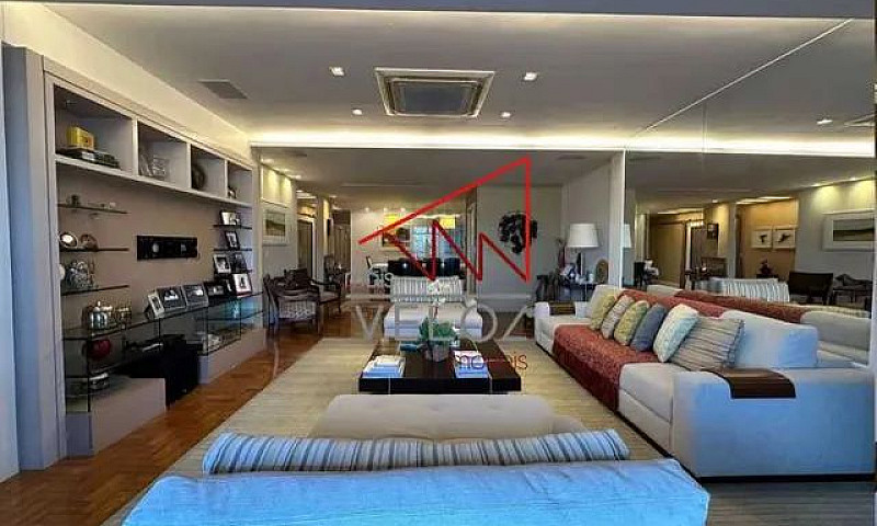 Apartamento-À Venda-...