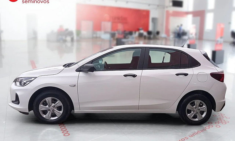 Chevrolet Onix Hatch...