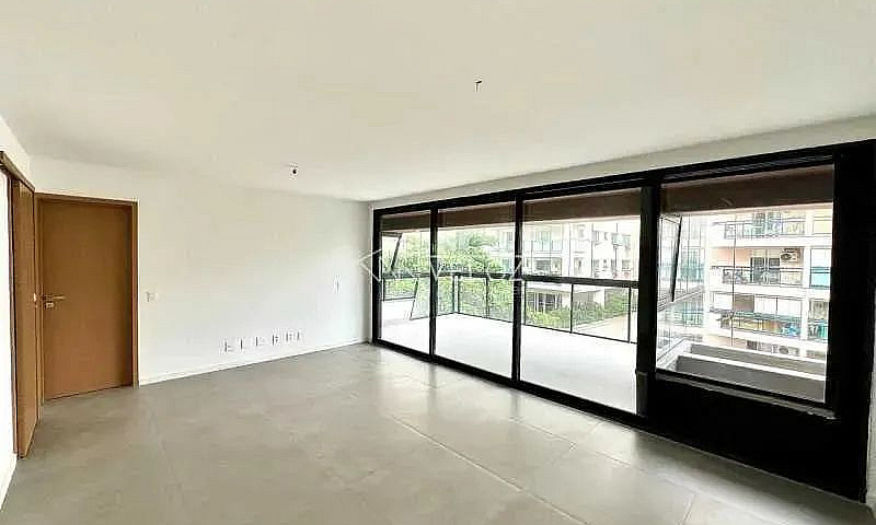 Apartamento - / Resi...