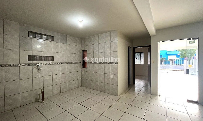 Casa Com 4 Dormitóri...