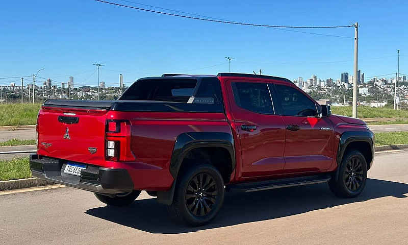 Mitsubishi Triton Ka...
