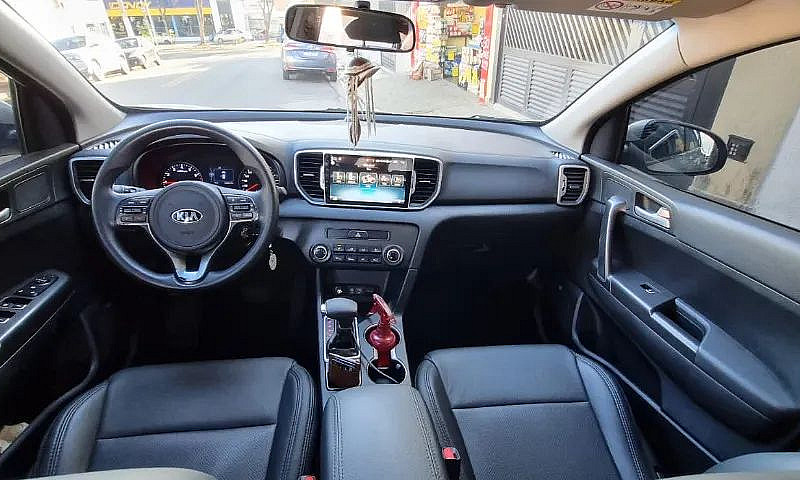 Kia Motors Sportage ...