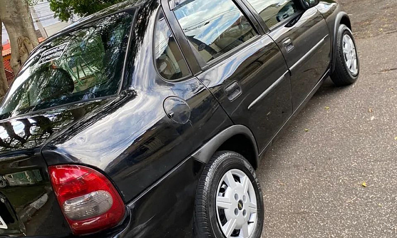 Chevrolet Corsa Sed ...