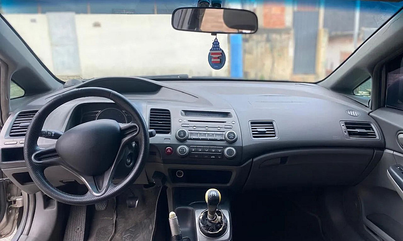 Honda Civic Sedan Lx...