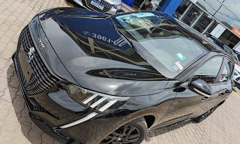 Peugeot 208 Style 1....