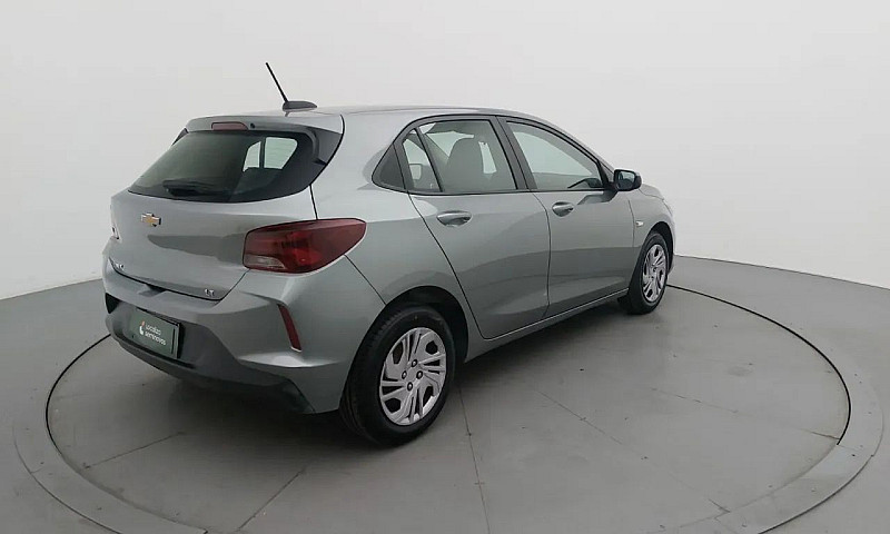 Chevrolet Onix Hatch...