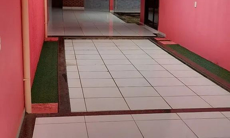 Vende Se Essa Casa...