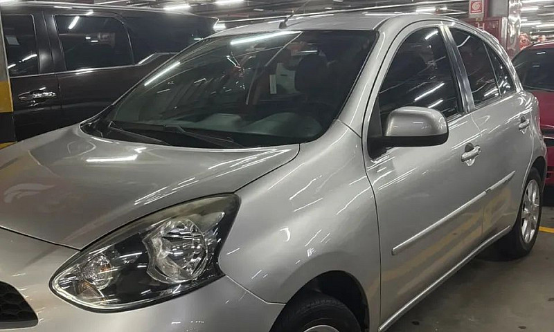 Nissan March Sv 1.0 ...