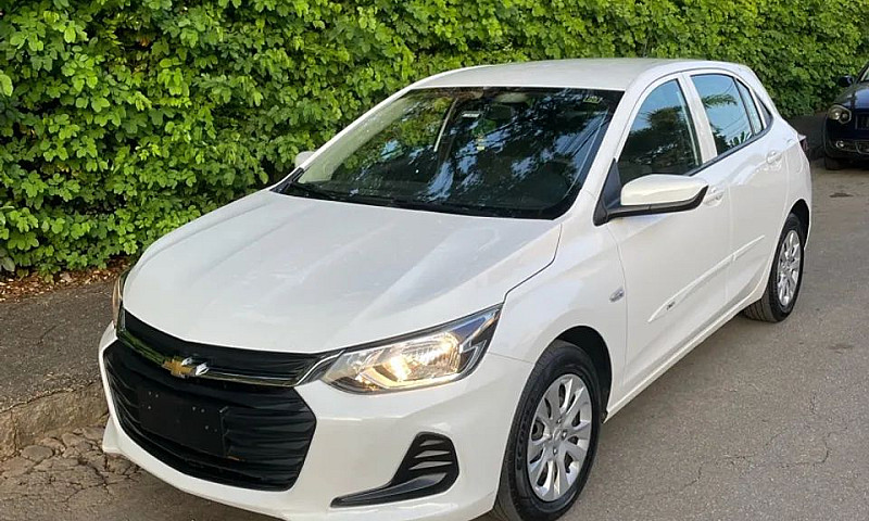 Chevrolet Onix Hatch...