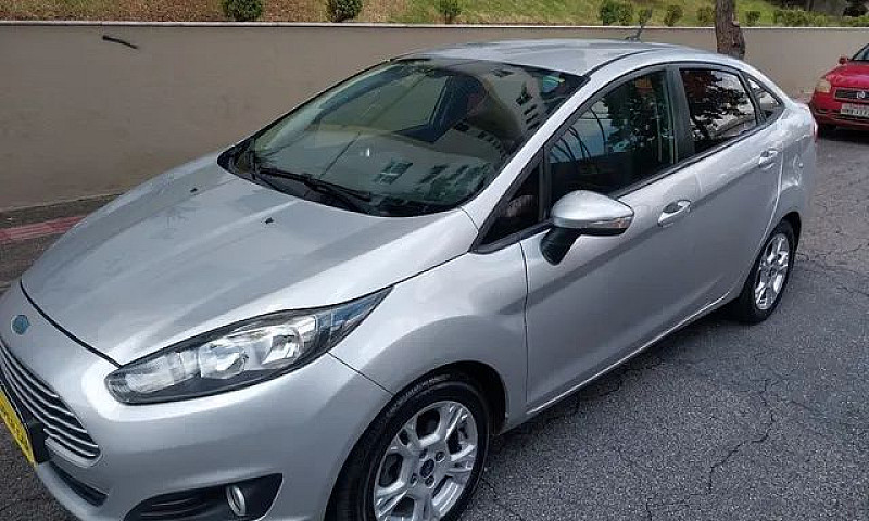 Ford / New Fiesta Se...