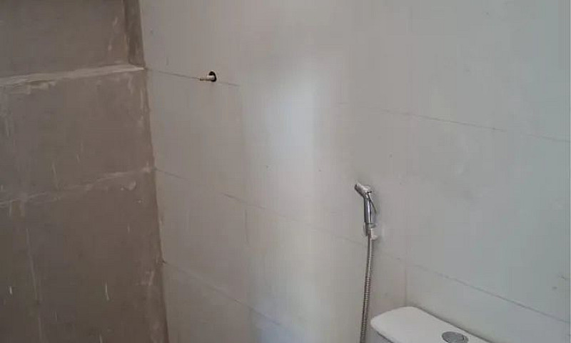 Alugo Casa 2Q Próx V...