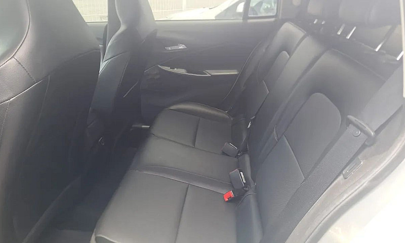 Chevrolet Onix Hatch...