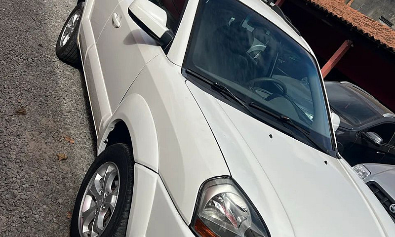 Hyundai Tucson 2.0 1...