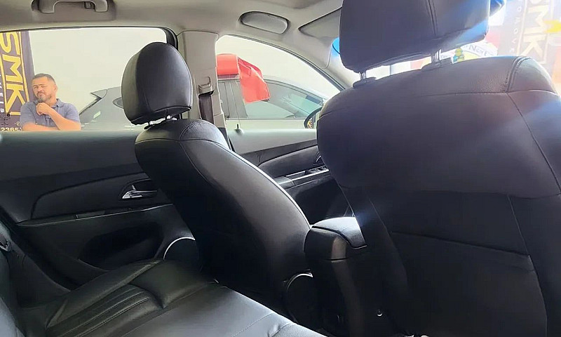 Chevrolet Cruze Hb S...