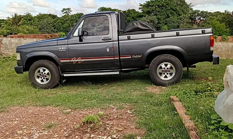 Chevrolet D-20 S / L...
