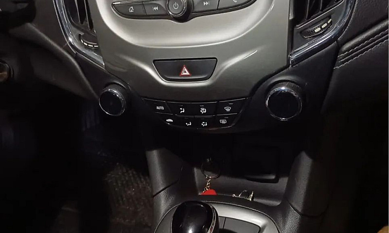 Chevrolet Cruze Lt 1...