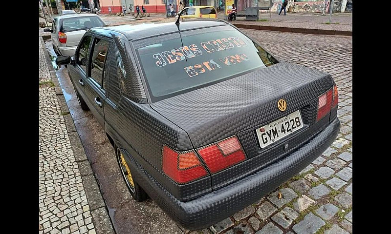 Volkswagen Santana 1...