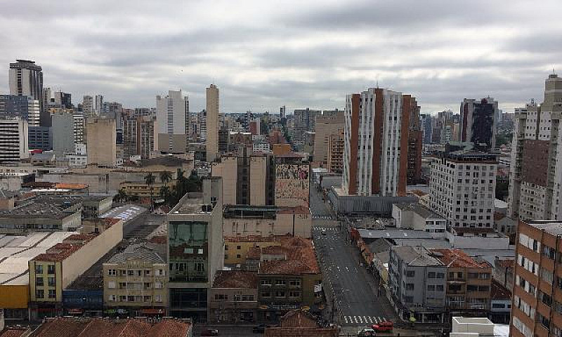 Apartamento De 3 Qua...