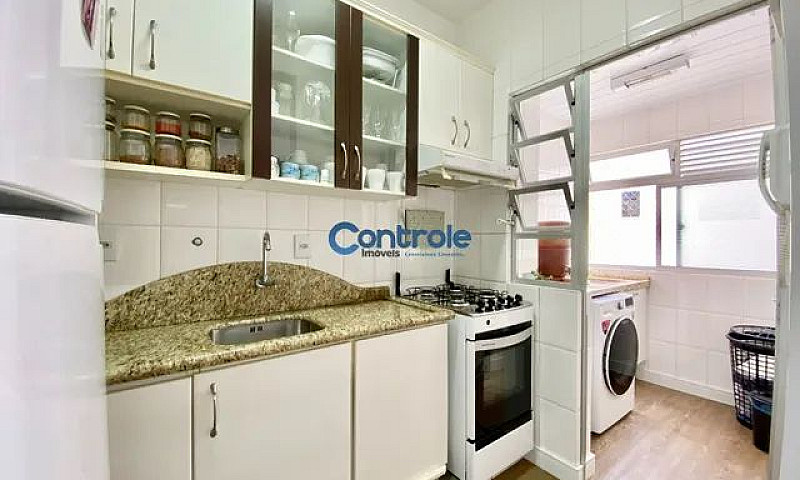Apartamento Com 02 D...