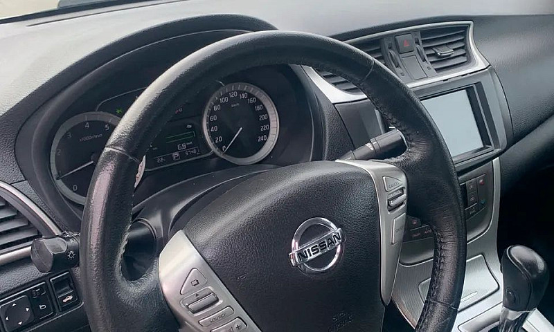 Nissan Sentra Sv 2.0...