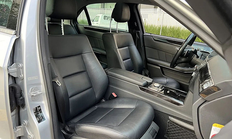 Mercedes-Benz E-350 ...