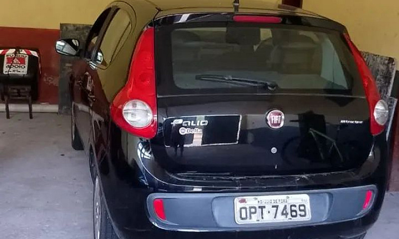 Fiat Palio Attractiv...