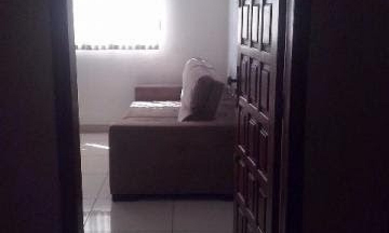 Aluga-Se Apartamento...