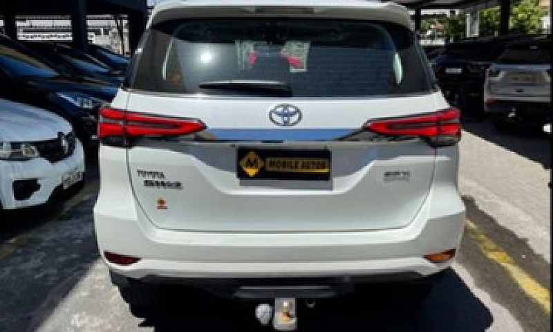 Hilux Sw4 2020/2021 ...