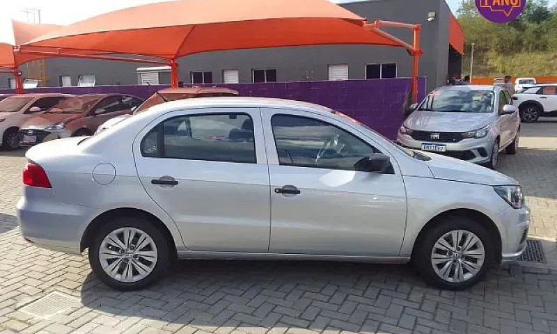 Volkswagen Voyage 1....